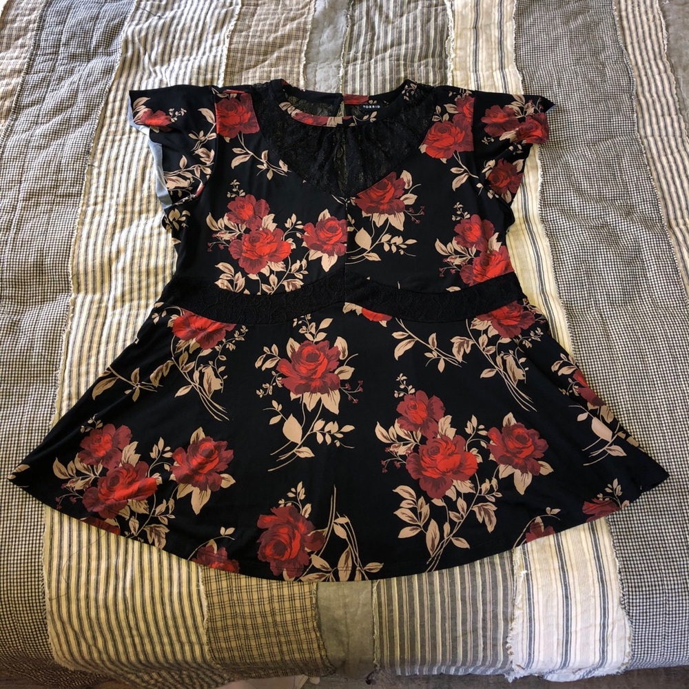 Torrid blouse